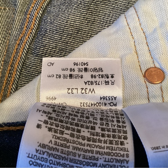 Levis 501 - Picture 4 of 5